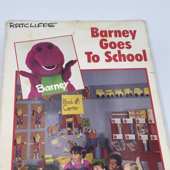 Barney Goes To School Sing Along VHS Video 1990 Vintage Purple Dinosaur - Picture 9 of 10